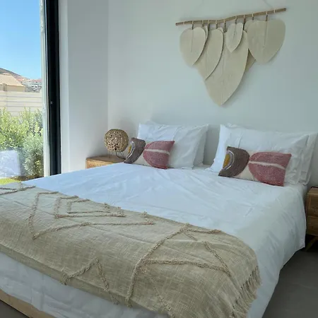 Casa Amoreira Каррапатейра