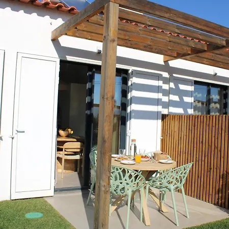 Casa Amoreira * 카하파테이라